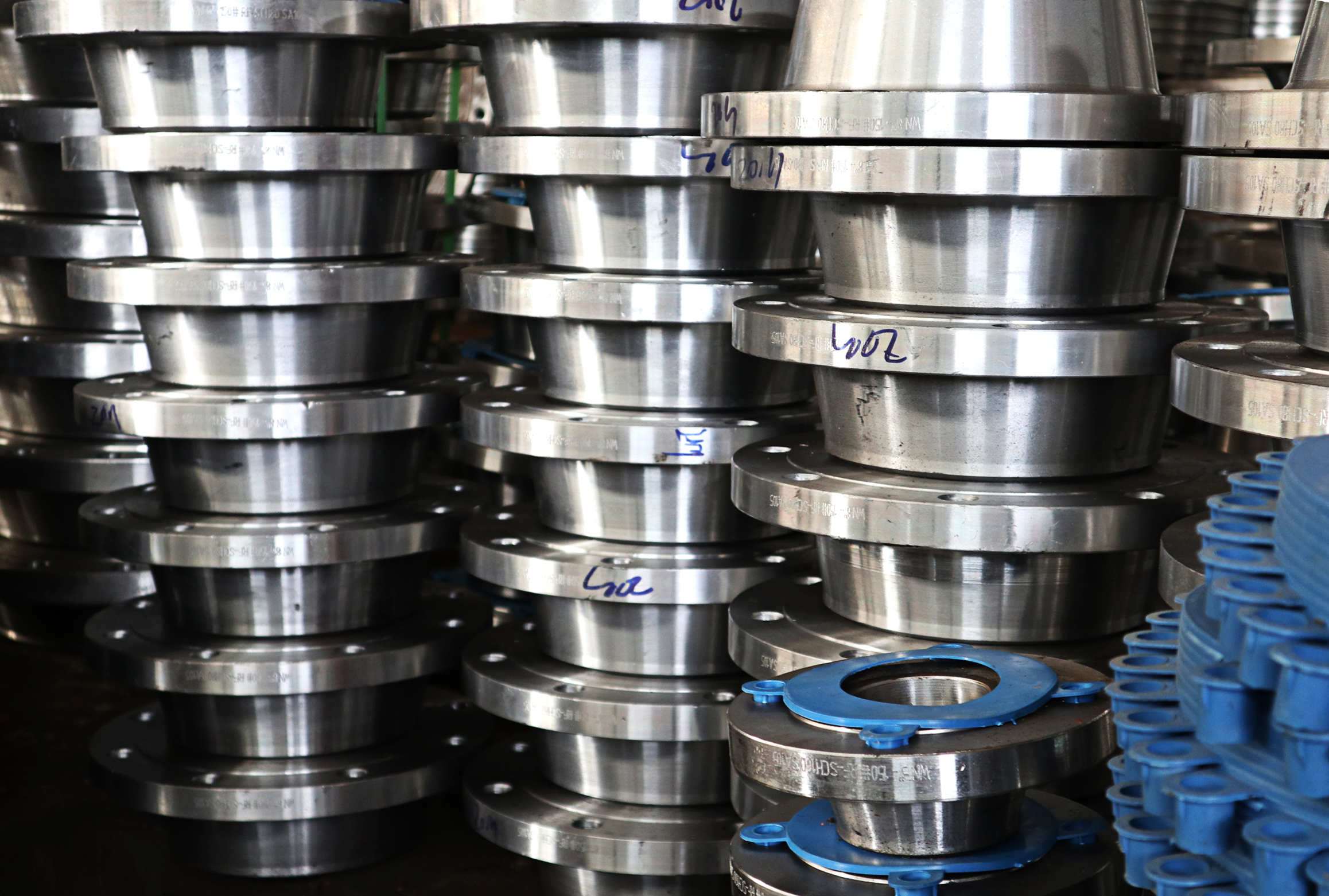 加工不銹鋼法蘭時存在什么樣的問題以及如何解決？